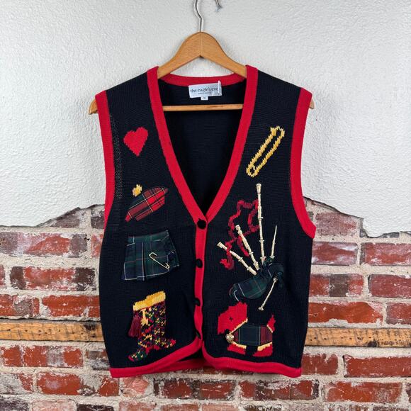 Vintage Eagles Eye Sweater Size Medium Black Red Vest Scotland Bagpipes Kilt 90s - Picture 1 of 4